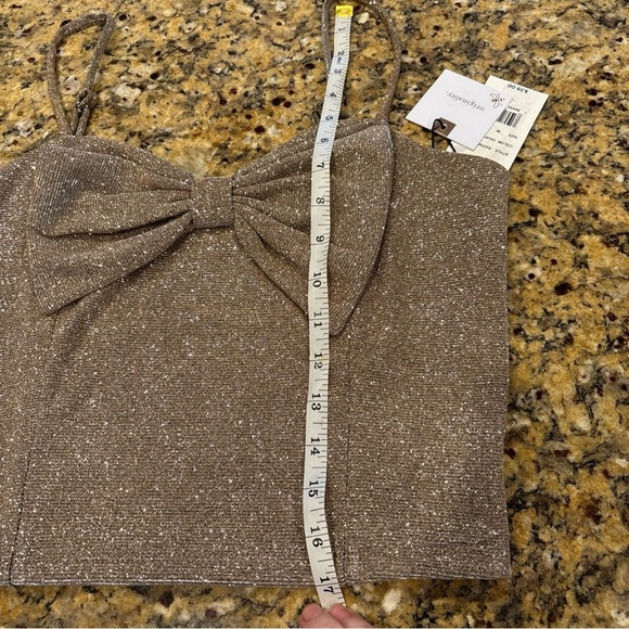 ORIGINALITY LA LA LAN CROP TOP M  SHIMMER  Y2K INSPIRED NWT ADJ STRAP   USA - Picture 13 of 16
